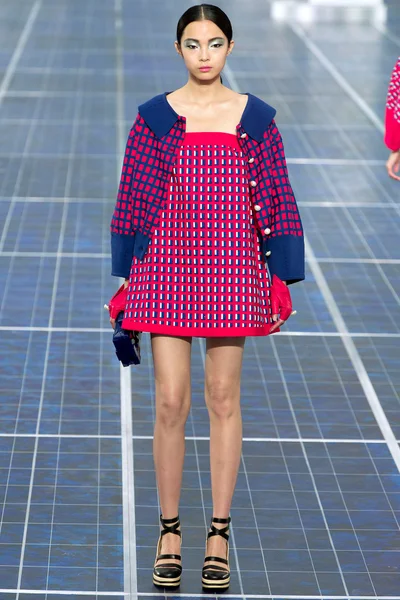 Look 33